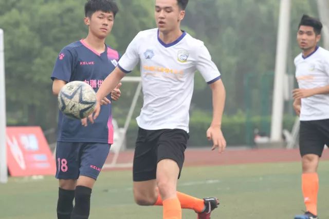 皇马门将因病缺阵 国家德比小将首发